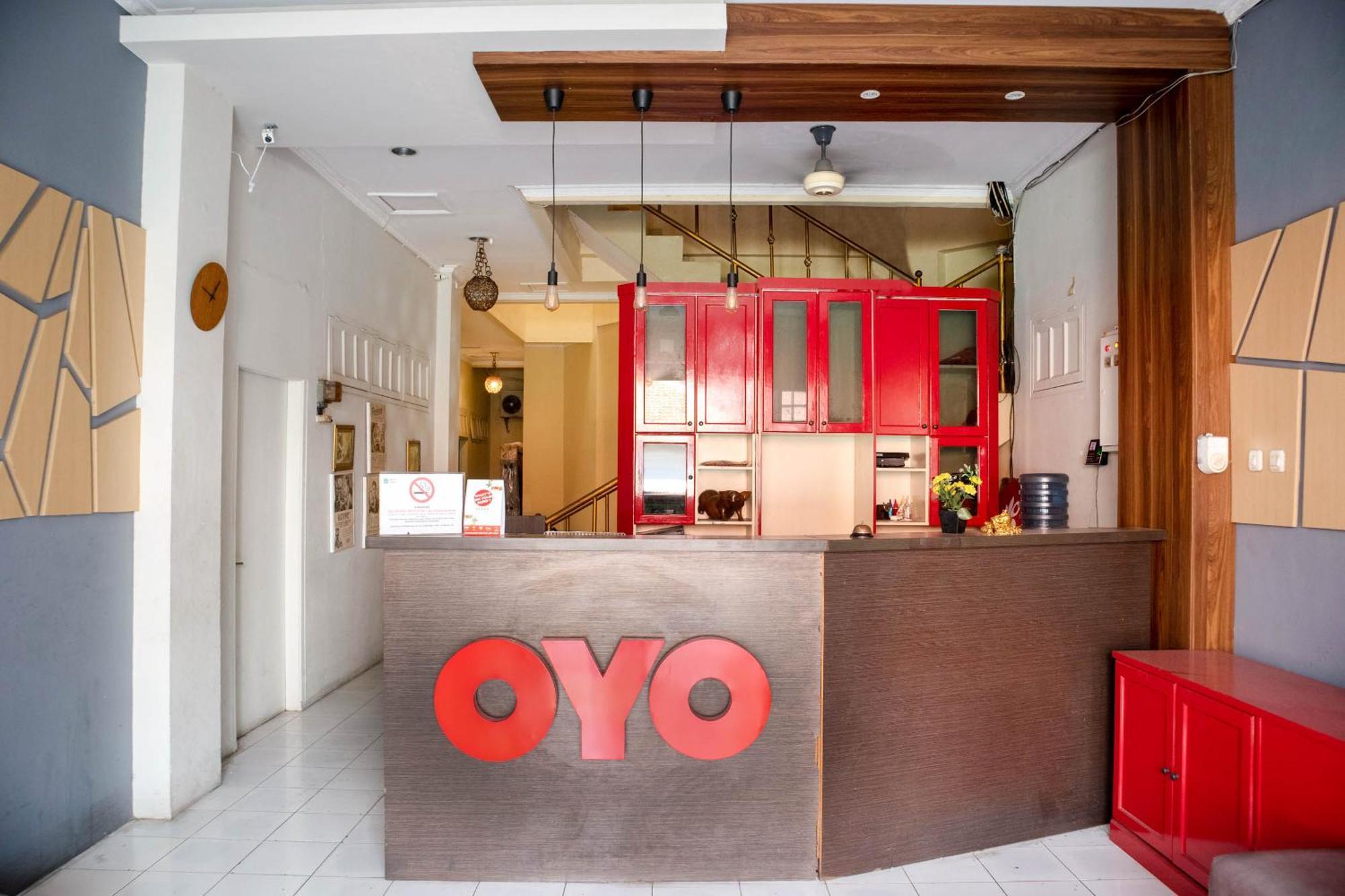 Oyo 1111 Pasar Baru Inn Jakarta Eksteriør bilde